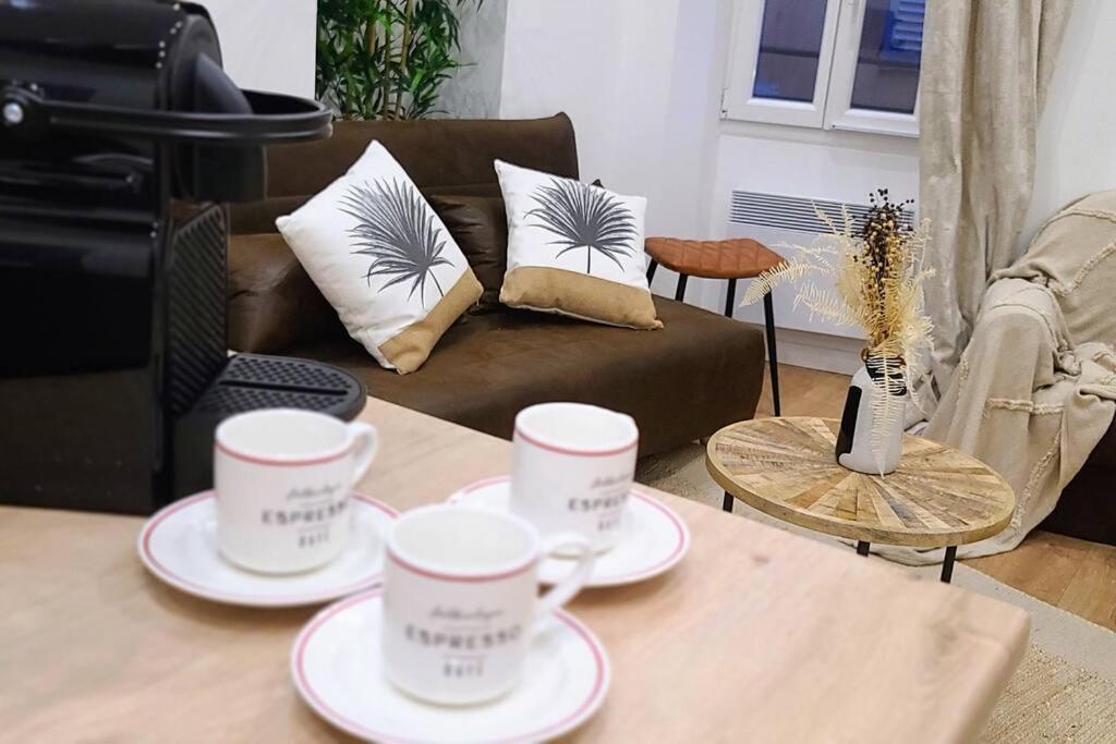 7 Couchages Aux Portes Des Celebres Parfumeries Wifi Γκρας Εξωτερικό φωτογραφία